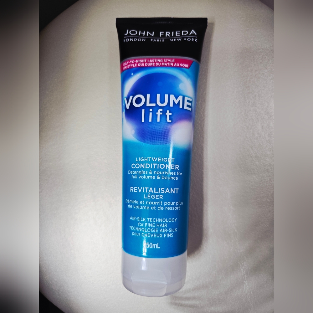John Frieda Volume Lift Conditioner Detangles Nourishes Hair Full Volume Bounce